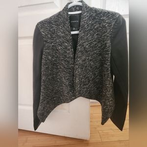 Dynamite Blazer faux leather sleeve